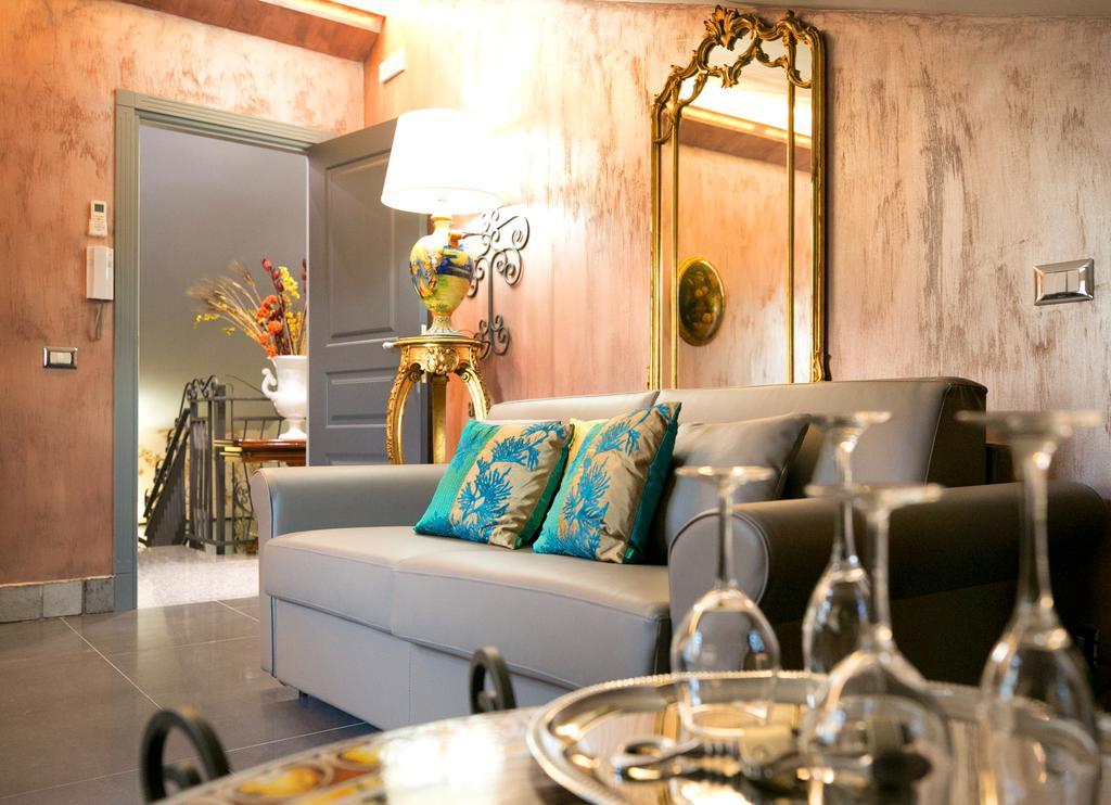 Animosa Suites Кастильоне ди Сичилия Екстериор снимка